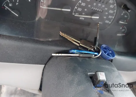 1998 Ford Ranger Splash/Xl/Xlt from USA, damaged, VIN 1FTZR15U5WPB06085